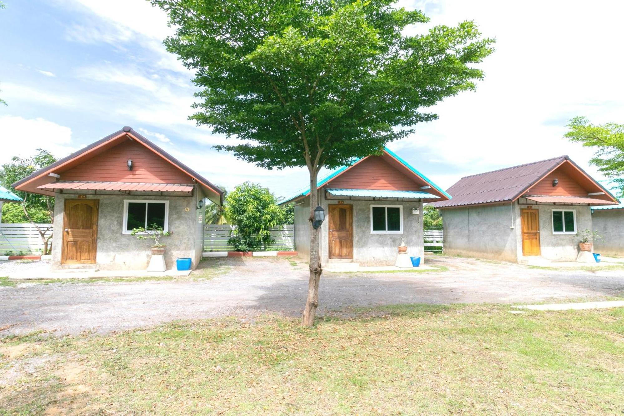 The Rome Resort Pran Buri Exteriér fotografie